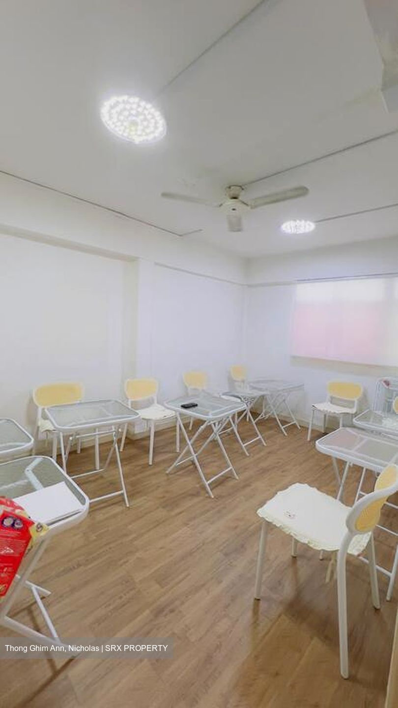 154 SERANGOON NORTH AVENUE 1 (D19), Shop House #496335211